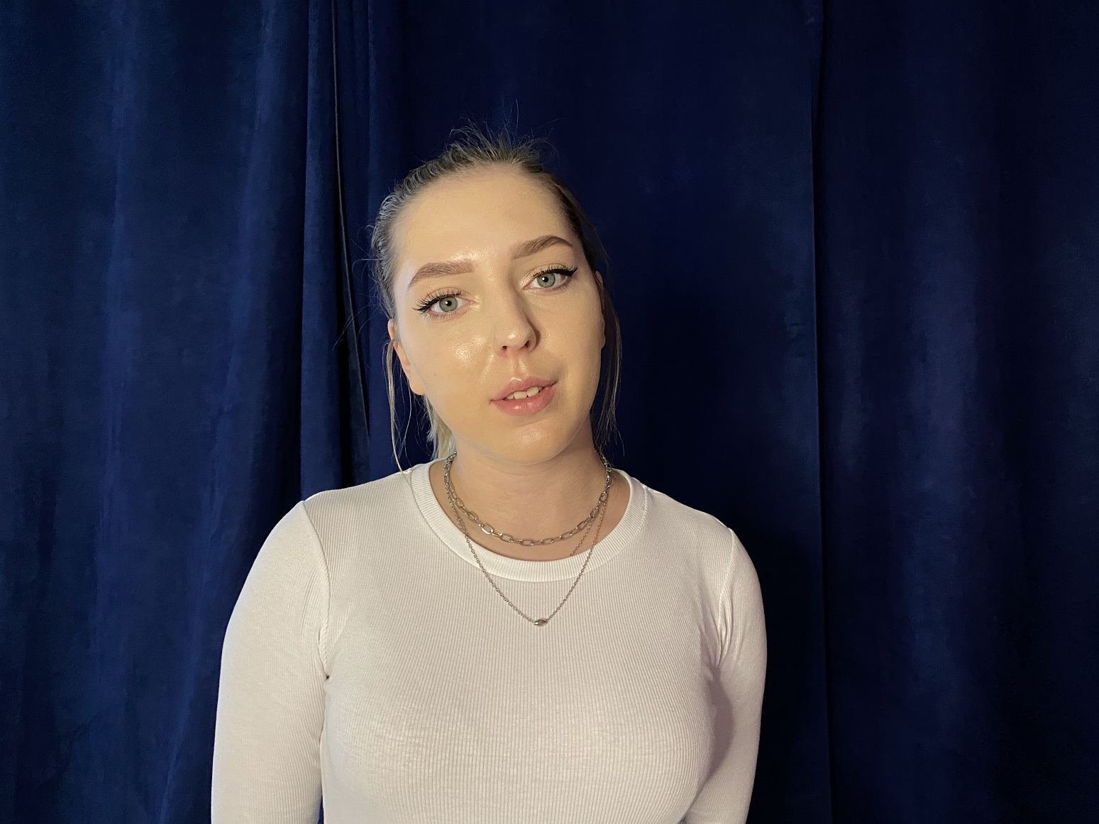 Imagen de perfil de modelo de cámara web de ErinGlevis