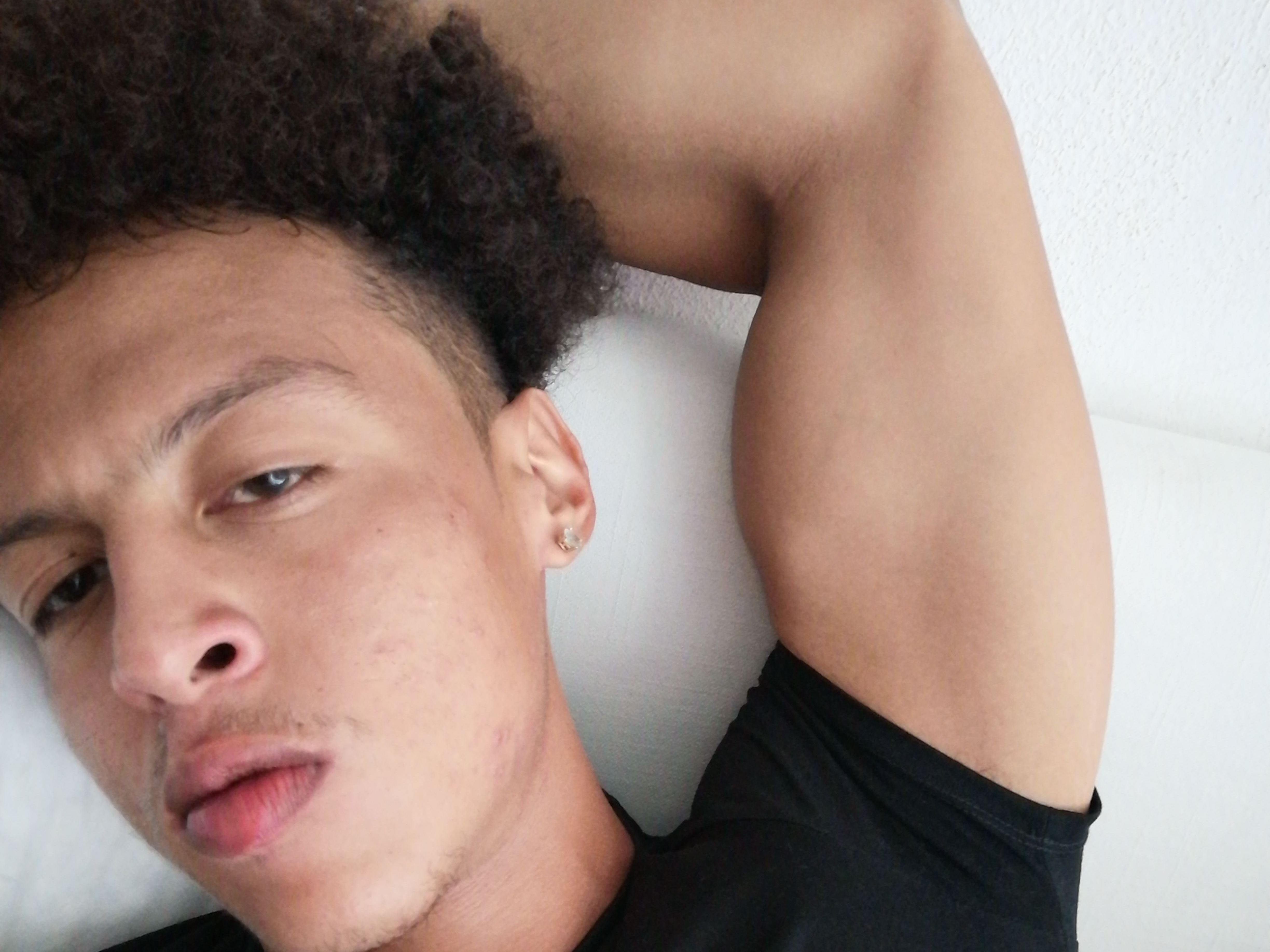 Image de profil du modèle de webcam Cam4juls