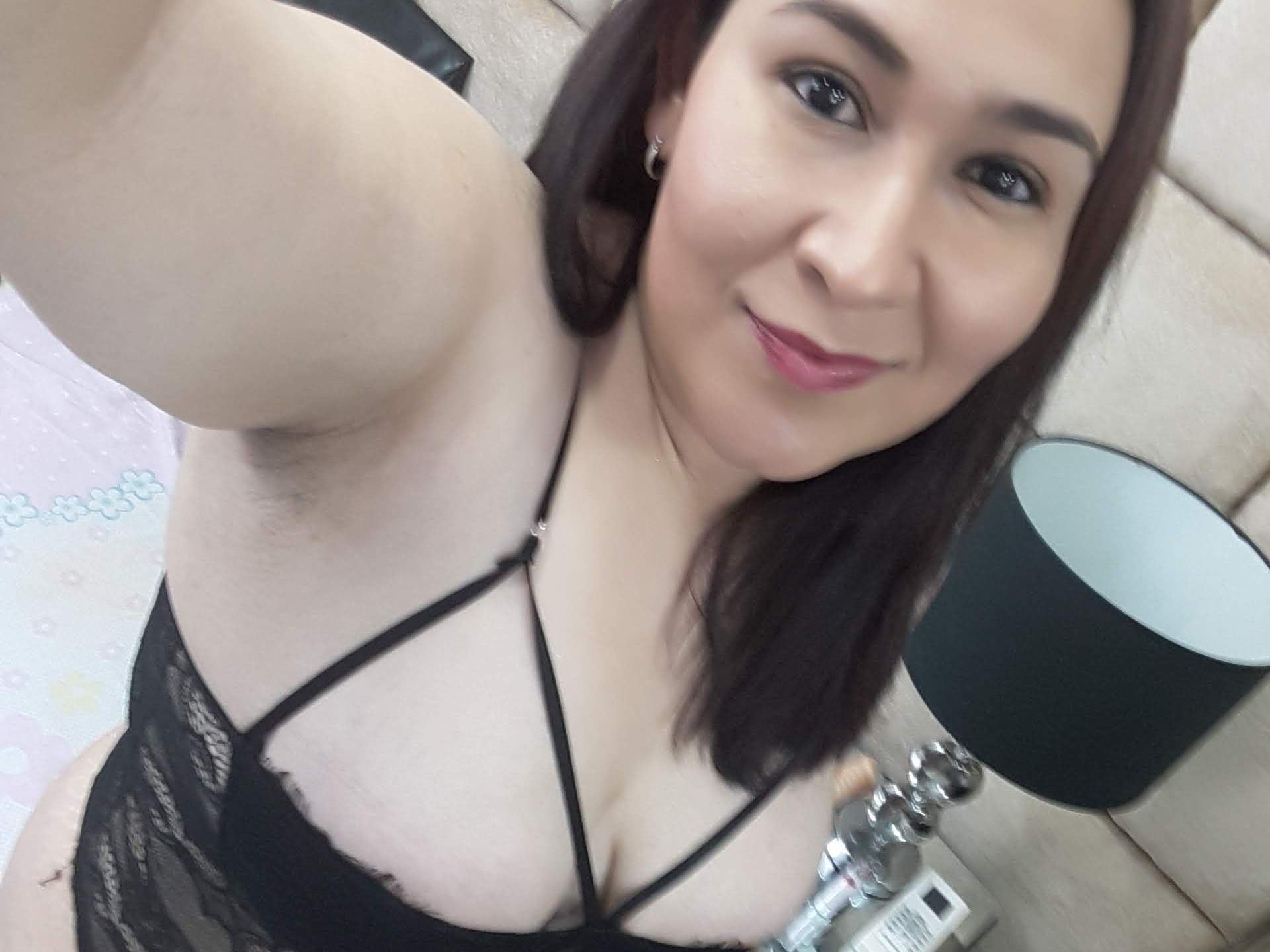 Foto de perfil de modelo de webcam de karrlabe32 