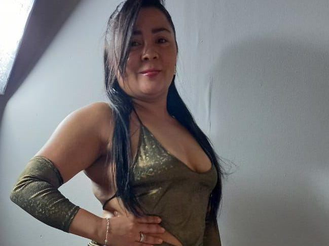 Britany1212 profilbild på webbkameramodell 