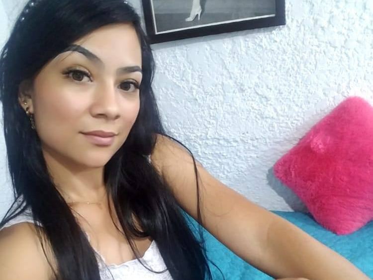 Miah_Clark Profilbild des Cam-Modells 