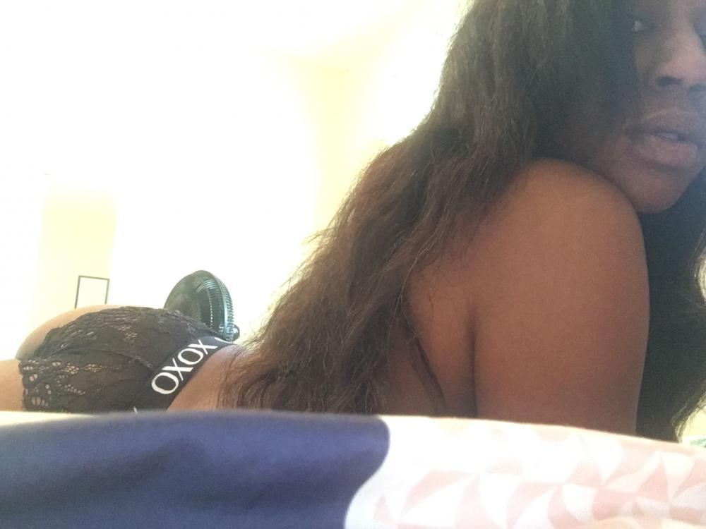 Mila_Turner profielfoto van cam model 