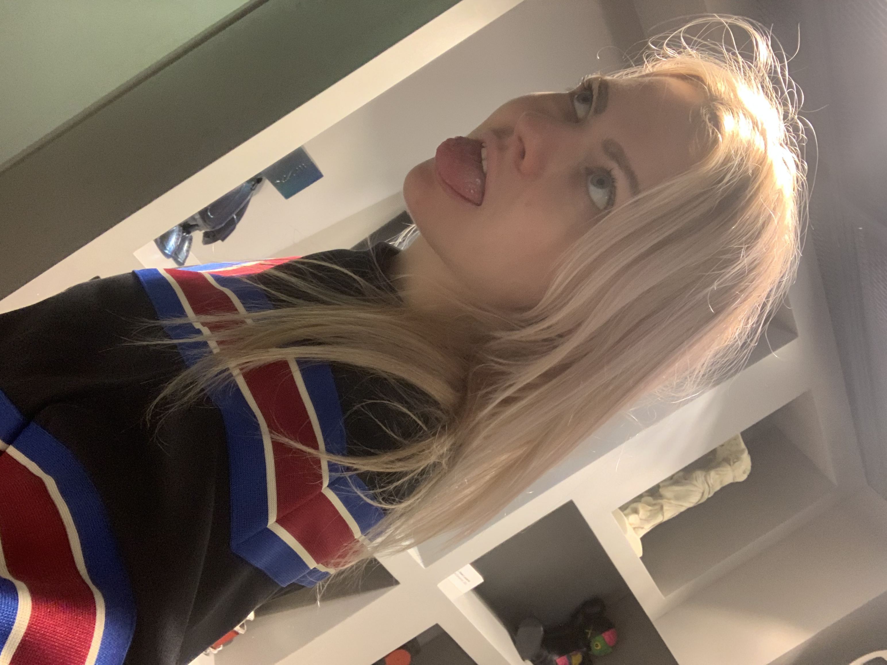 KateQFasion profilbild på webbkameramodell 