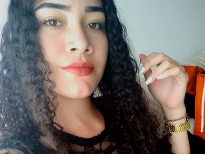 AlisonSimmons profilbild på webbkameramodell 