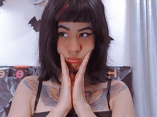 Foto de perfil de modelo de webcam de SweetAizenn7 