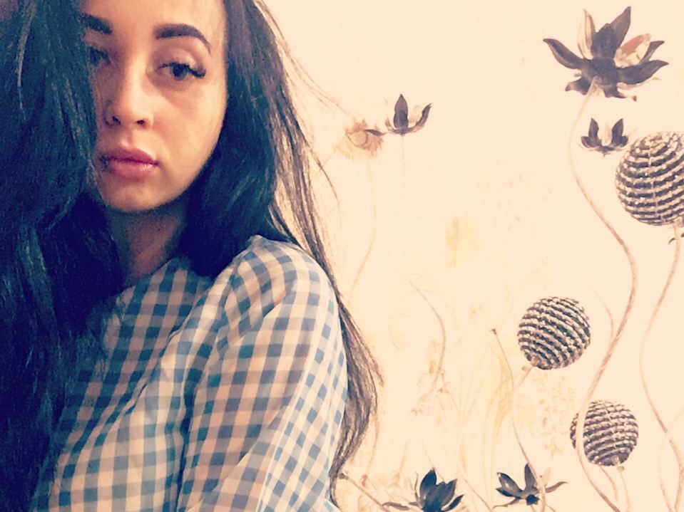 Image de profil du modèle de webcam BrunetteLili