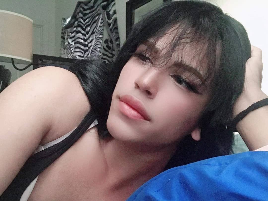 Tastiy immagine del profilo del modello di cam