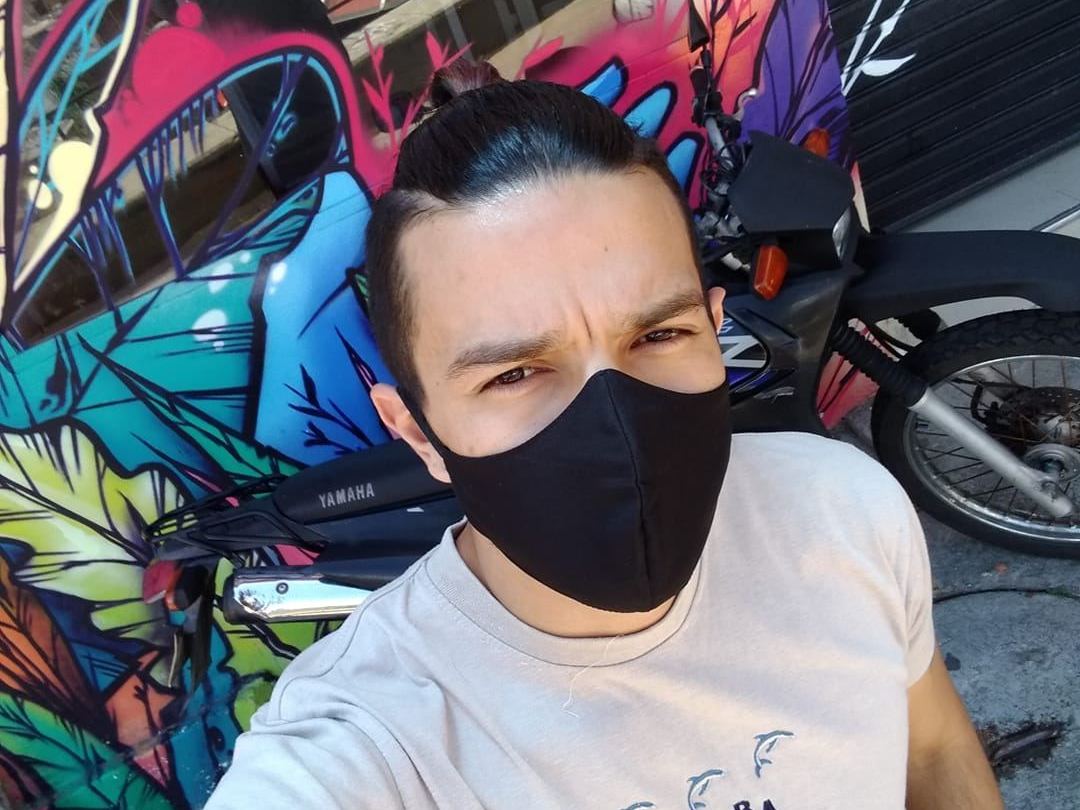 Profilbilde av hotboy01 webkamera modell