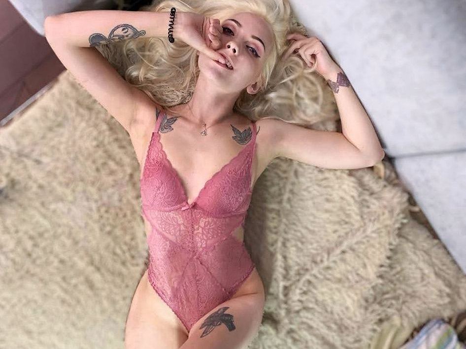 Image de profil du modèle de webcam AlexA_Minn