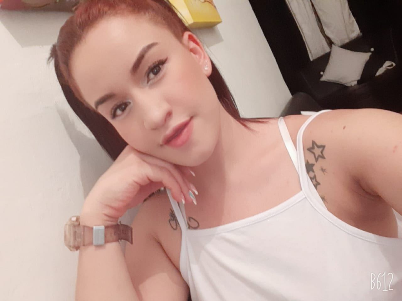 HELENEMONTI Profilbild des Cam-Modells 