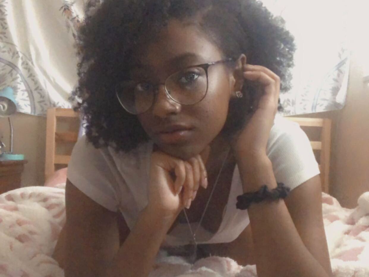 Image de profil du modèle de webcam DixiePixieDoll