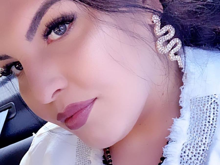 Sasha_BBW Profilbild des Cam-Modells 