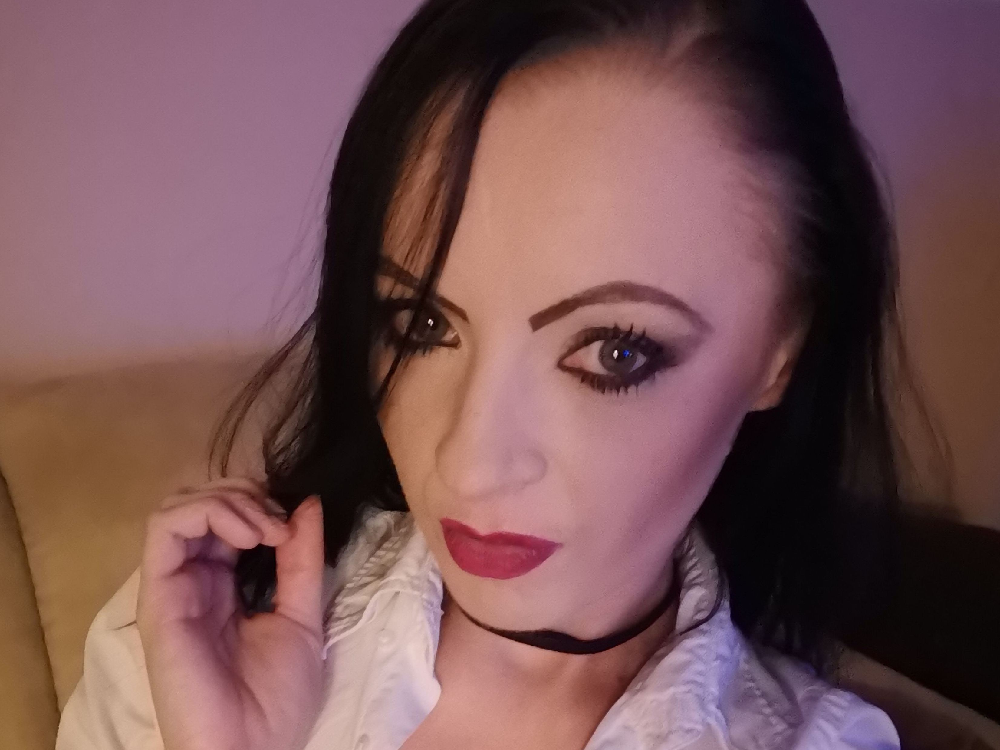 cheatingwife profilbild på webbkameramodell 