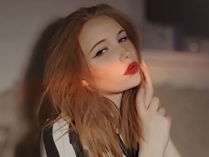 marenaQAce Profilbild des Cam-Modells 