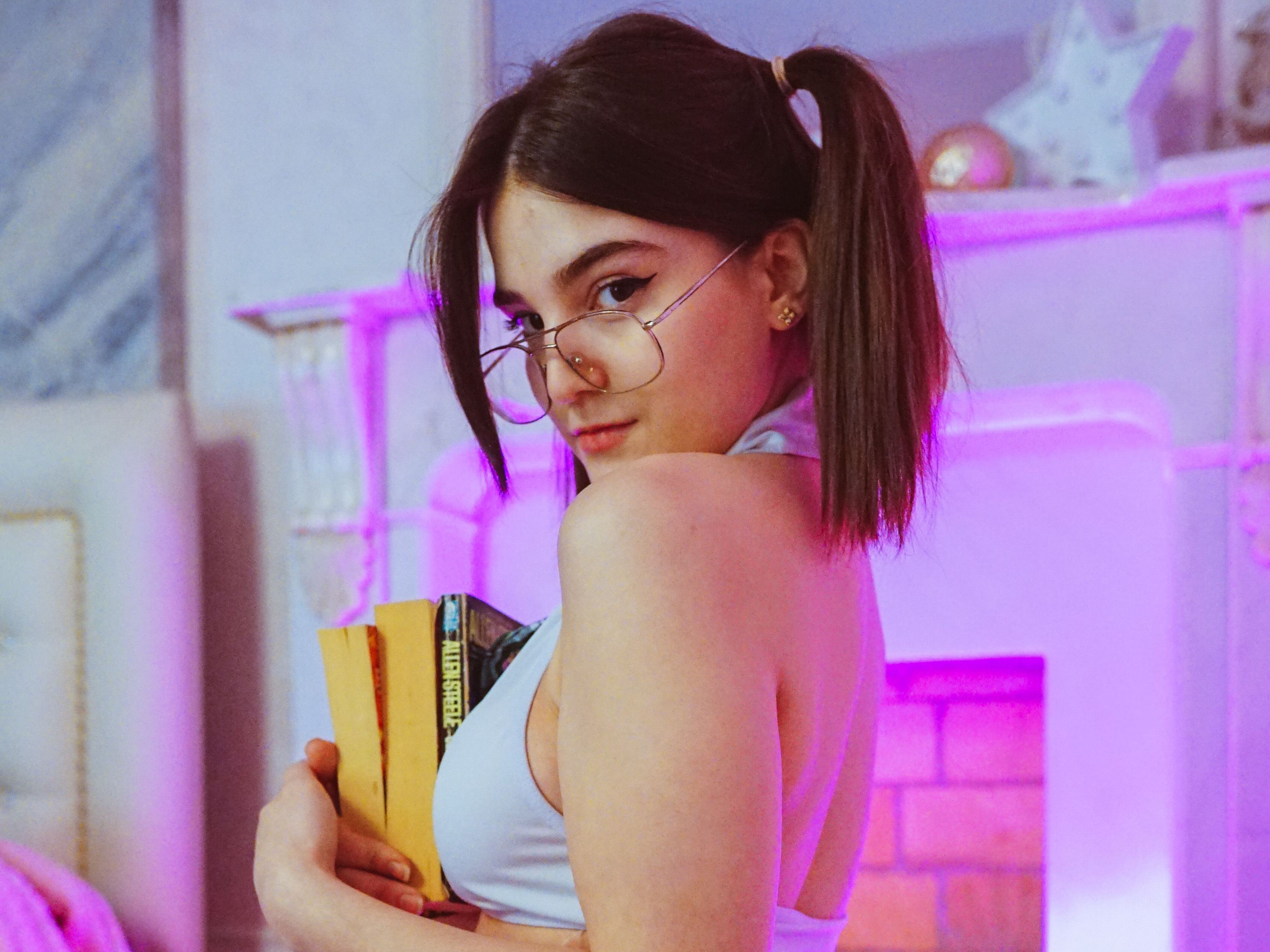 Foto de perfil de modelo de webcam de JessieDe 