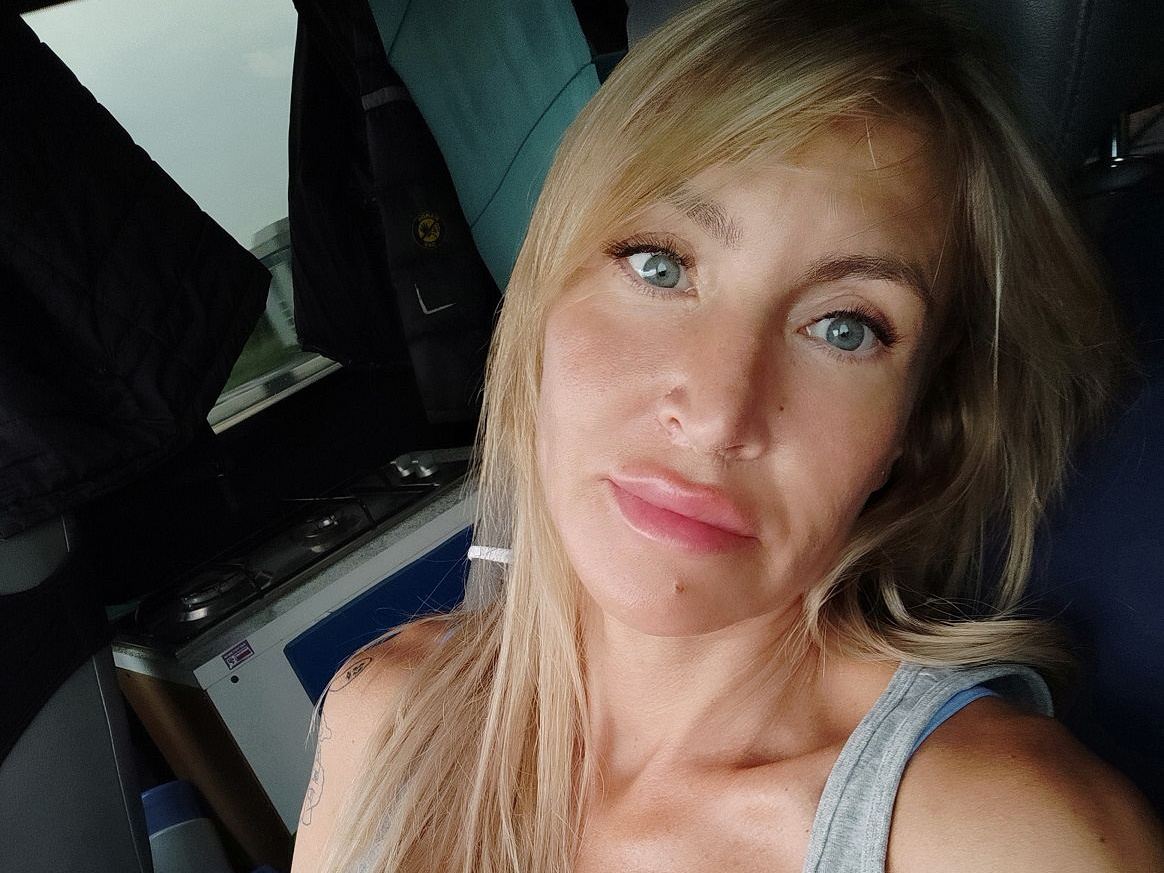 Alisa305 profielfoto van cam model 