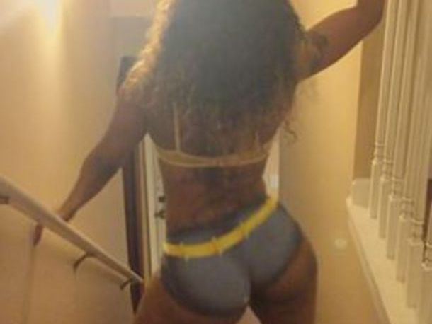 Image de profil du modèle de webcam nymphoebony69