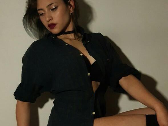 LilFenix cam model profile picture 