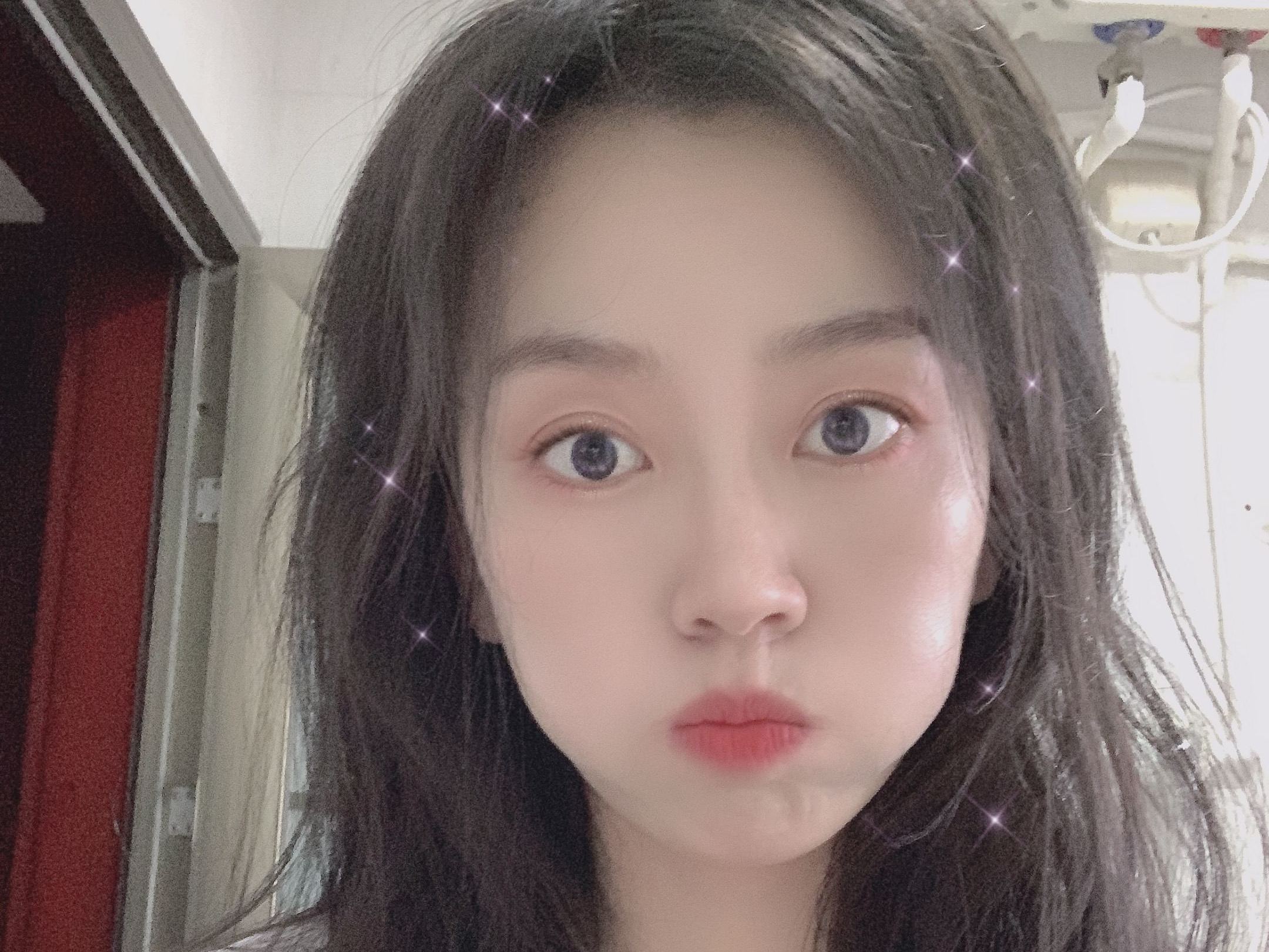 Imagen de perfil de modelo de cámara web de wenjinbaby