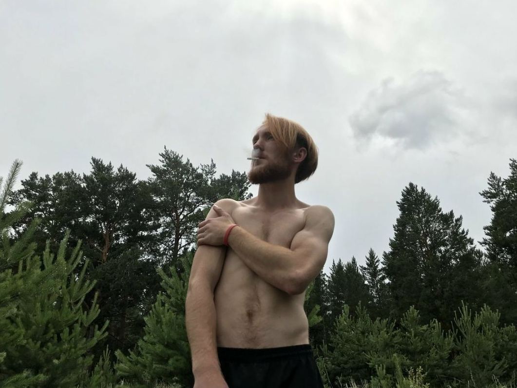 Profilbilde av Nik_LyaMiNor webkamera modell