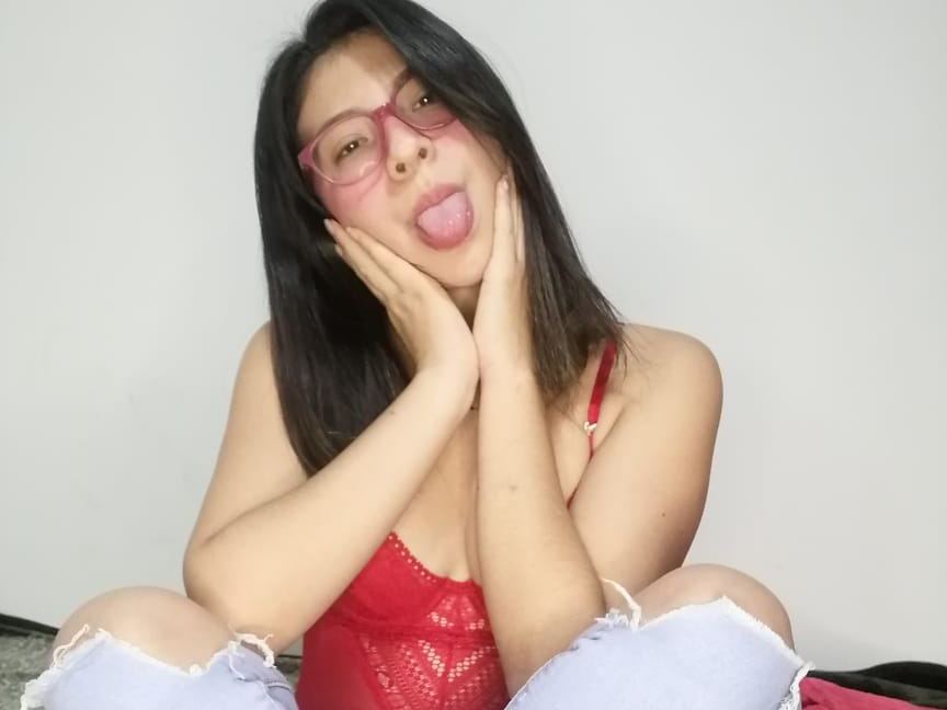 Imagen de perfil de modelo de cámara web de Macarena_Rios
