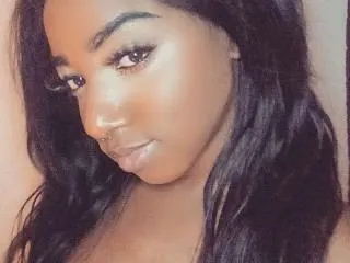 MilaCassody cam model profile picture