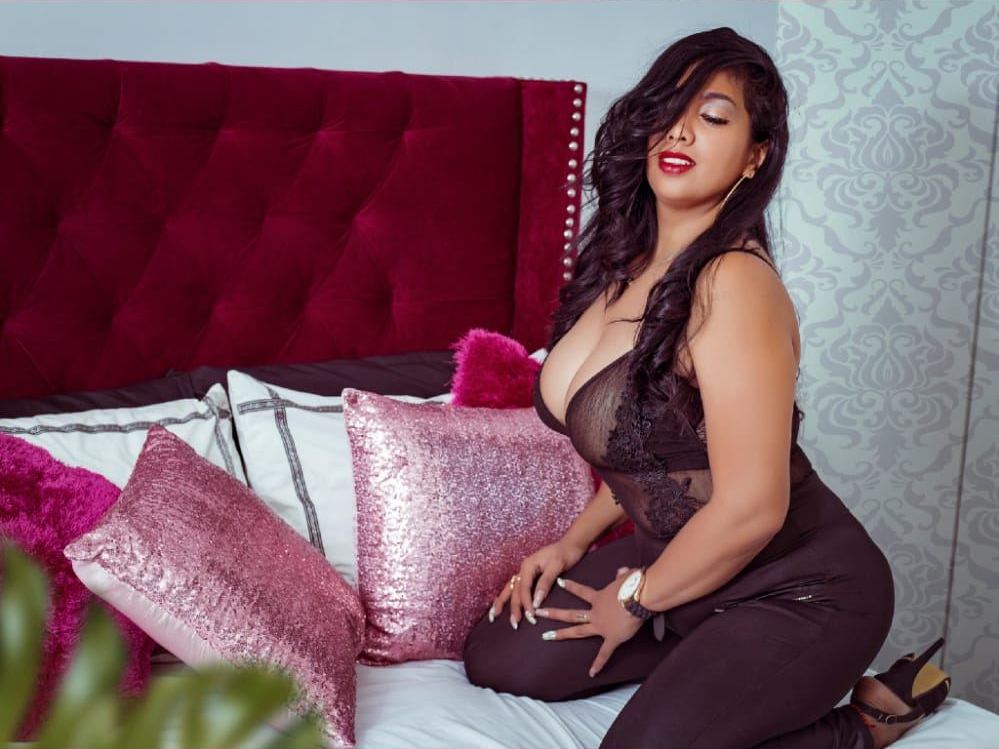 Imagen de perfil de modelo de cámara web de DIVASEX99