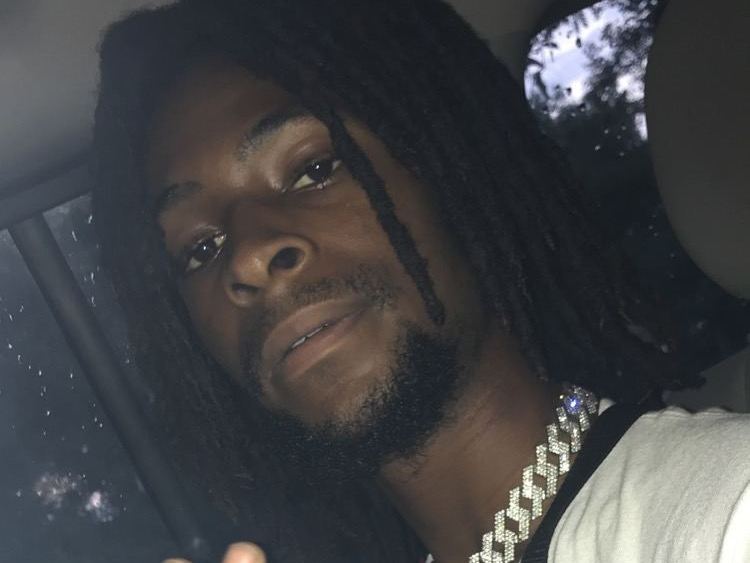 Imagen de perfil de modelo de cámara web de YungGee21