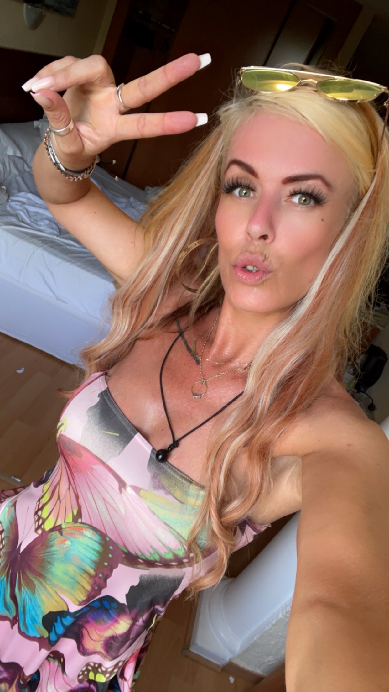 Interprète NaughtyLeahUK Photo 9