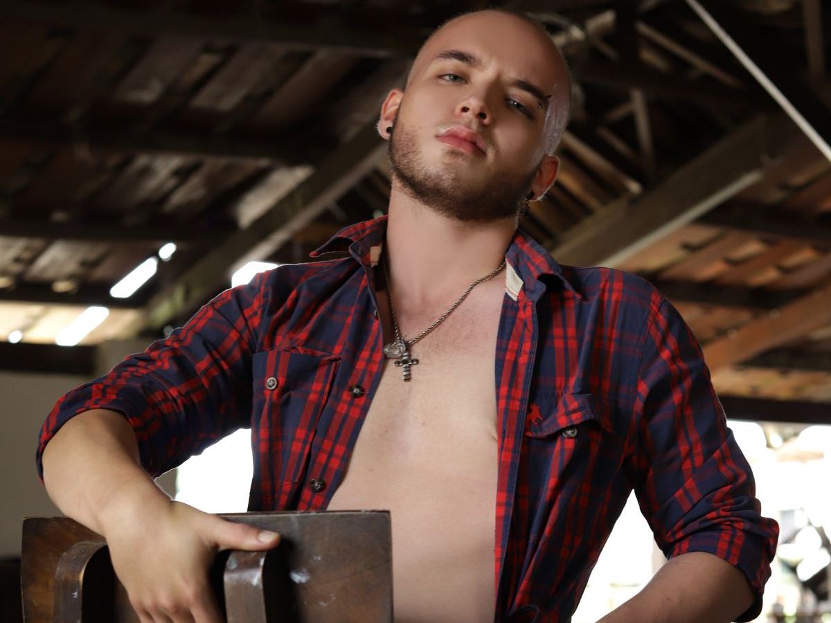 enzo_rold profielfoto van cam model 