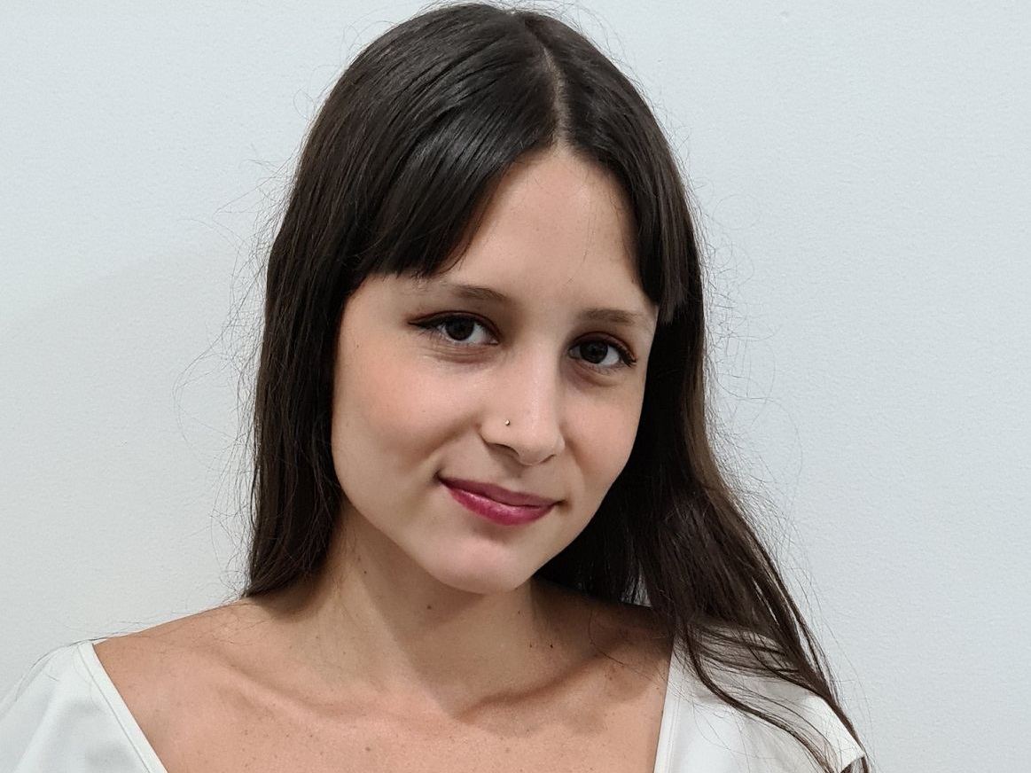 ViolettRosse profielfoto van cam model 