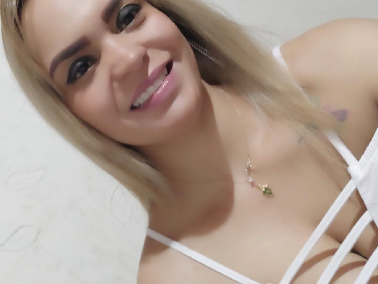 Image de profil du modèle de webcam lili_Hot314