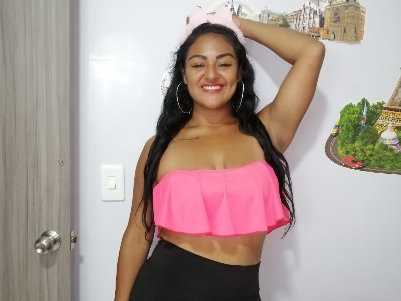 Imagen de perfil de modelo de cámara web de sharonlov