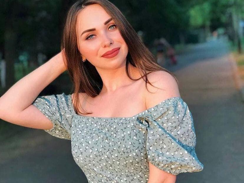 Imagen de perfil de modelo de cámara web de Moura_Eliz