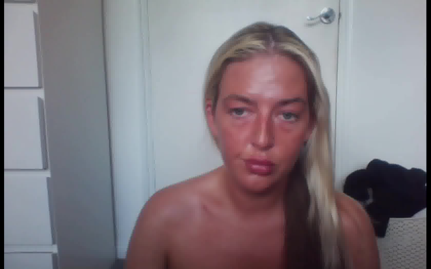 Darsteller RubyRed_xox Video 1