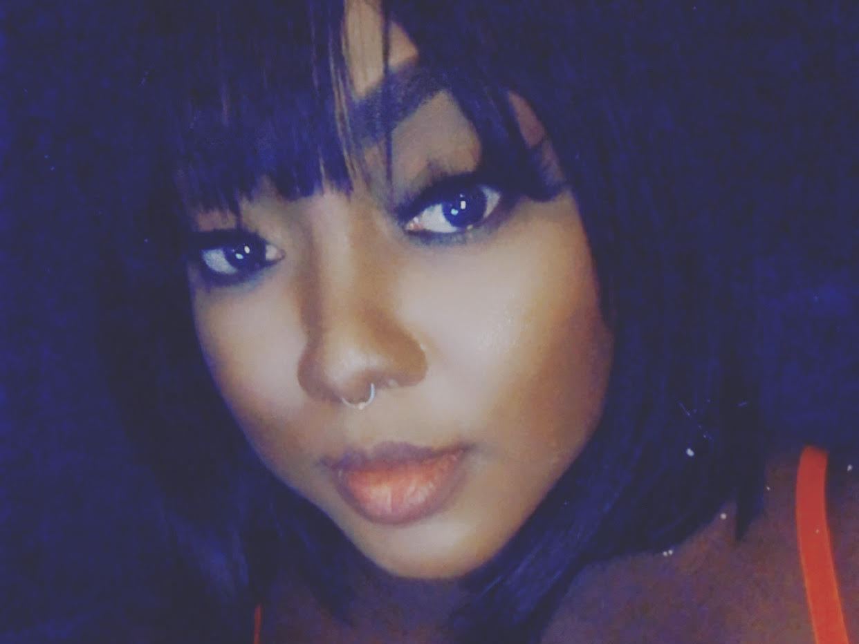 Image de profil du modèle de webcam Regal_Bae