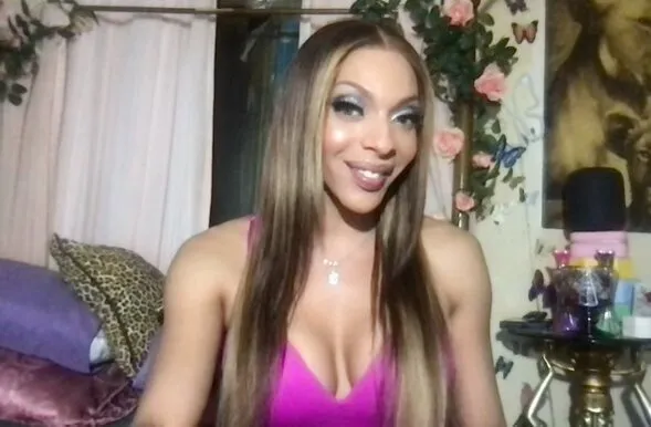 Artist YokoOkino Foto 1