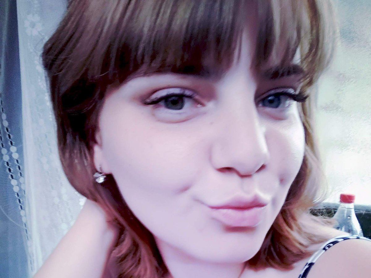 Imagen de perfil de modelo de cámara web de Alenasim