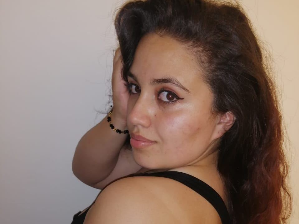 Image de profil du modèle de webcam ashly_robertt