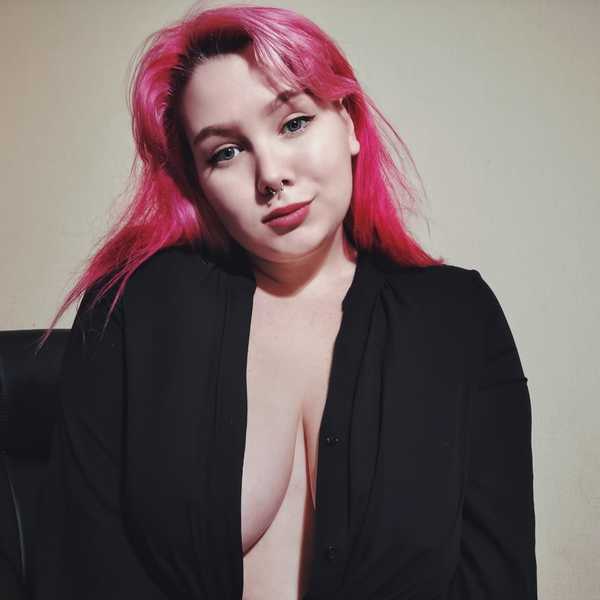 Performer yummyqueen Photo 1