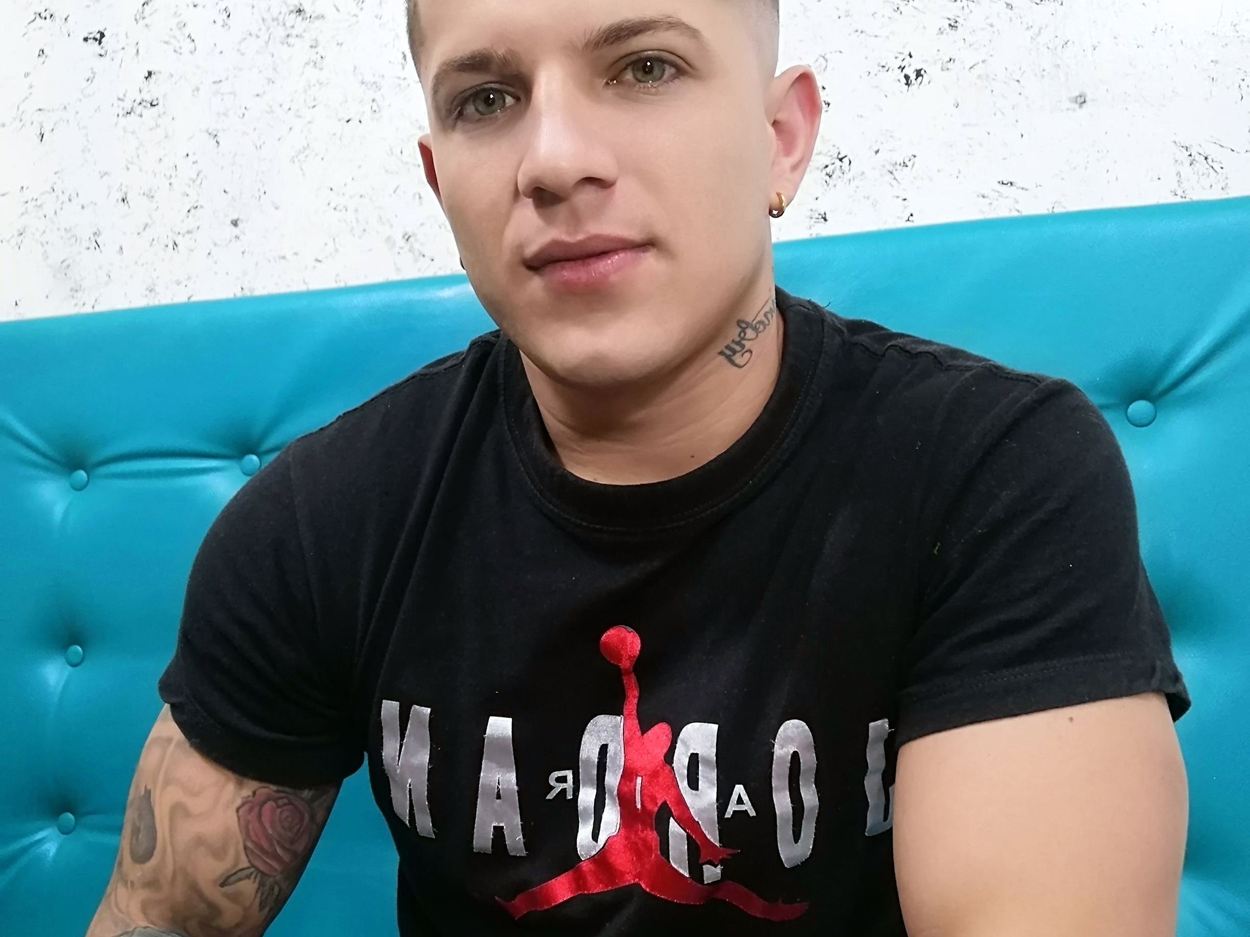 Foto de perfil de modelo de webcam de sexy_guy_tattooed 