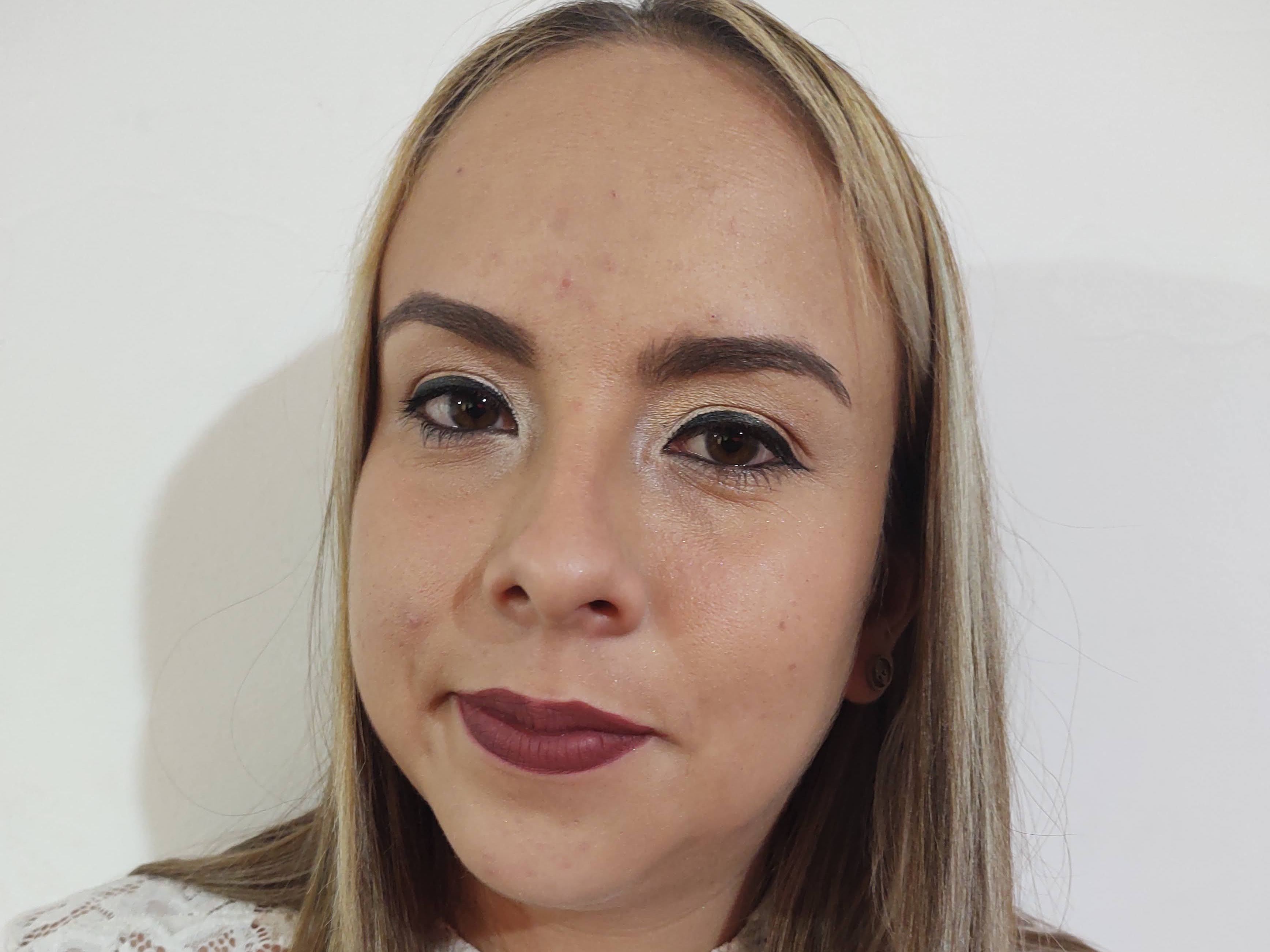 Imagen de perfil de modelo de cámara web de PuccaWet
