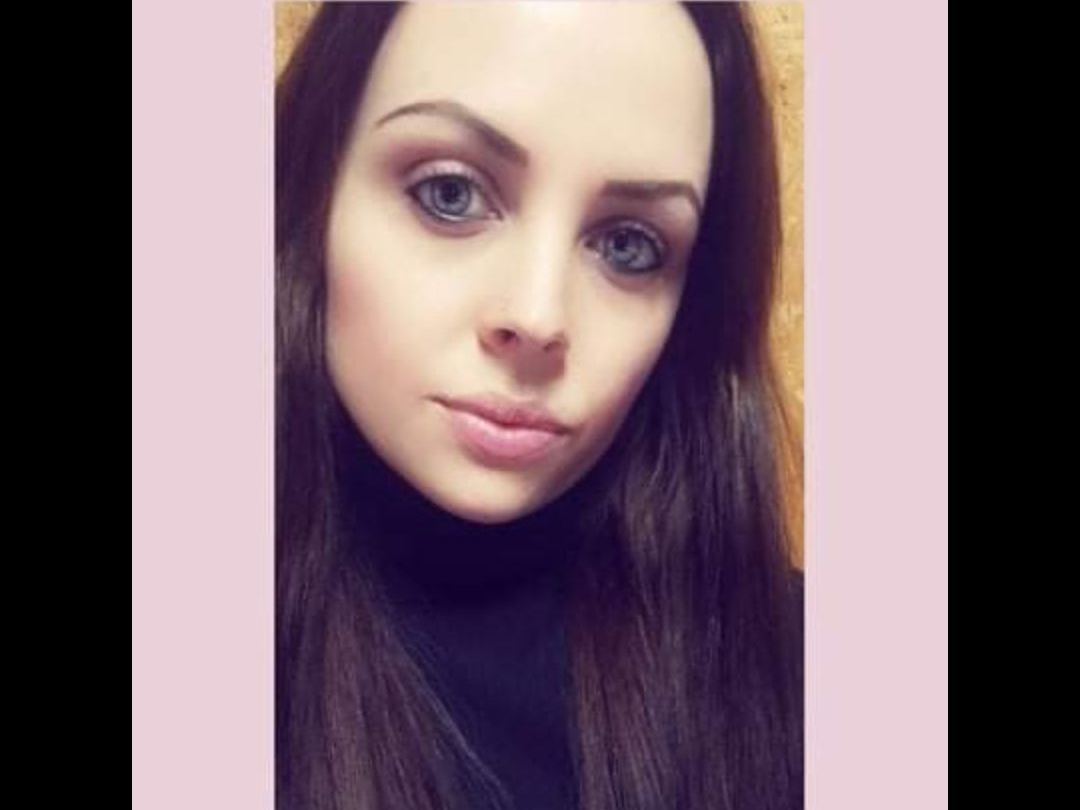 Image de profil du modèle de webcam Zeyra