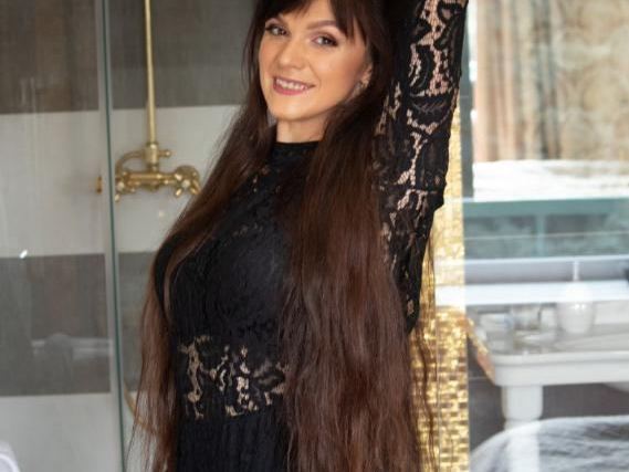 Cream_Diva profilbild på webbkameramodell 