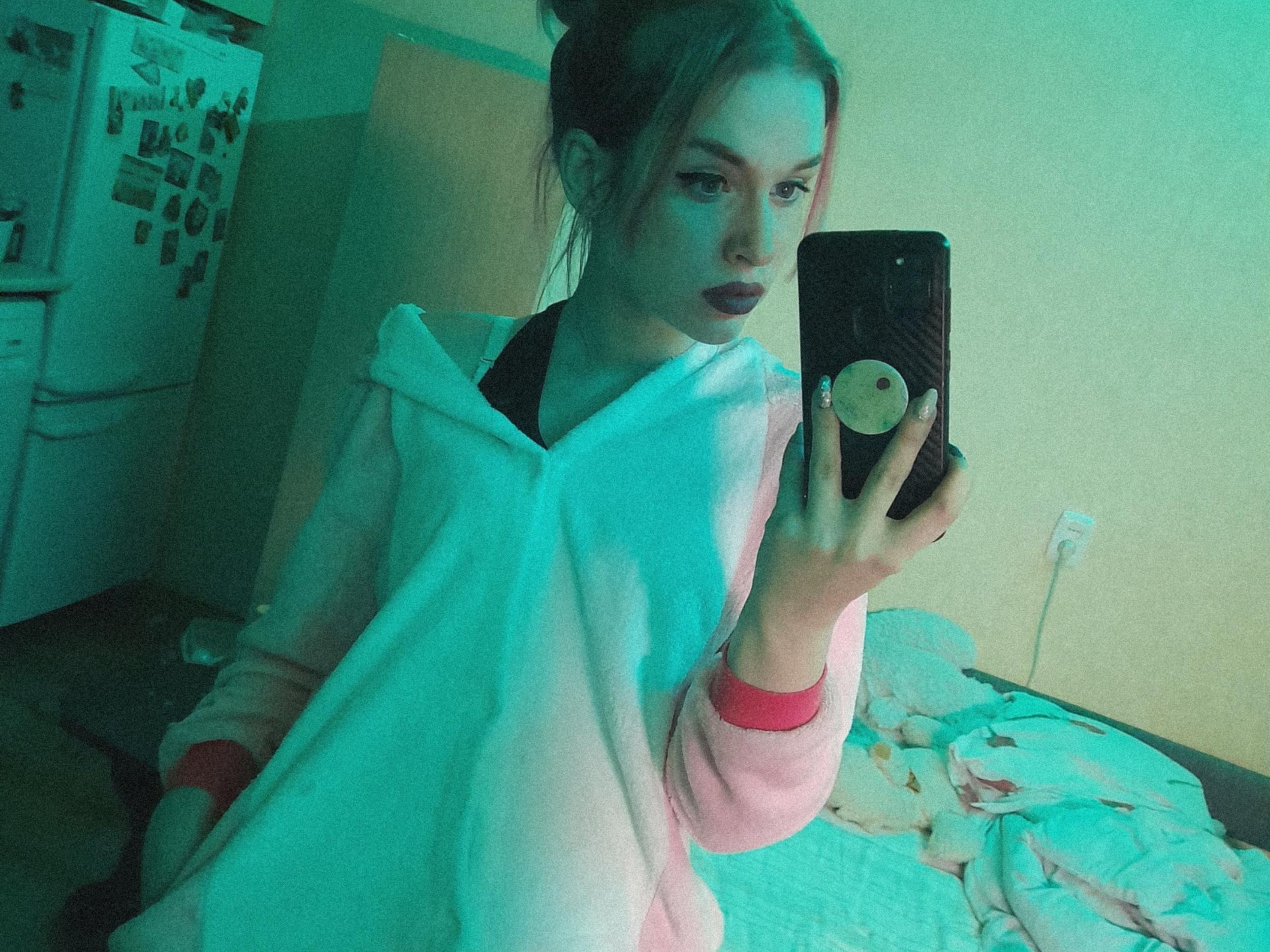 MayaStale cam model profile picture 