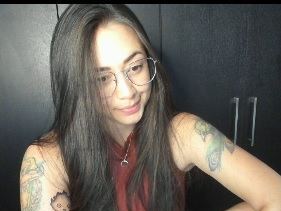saarah_brownn immagine del profilo del modello di cam