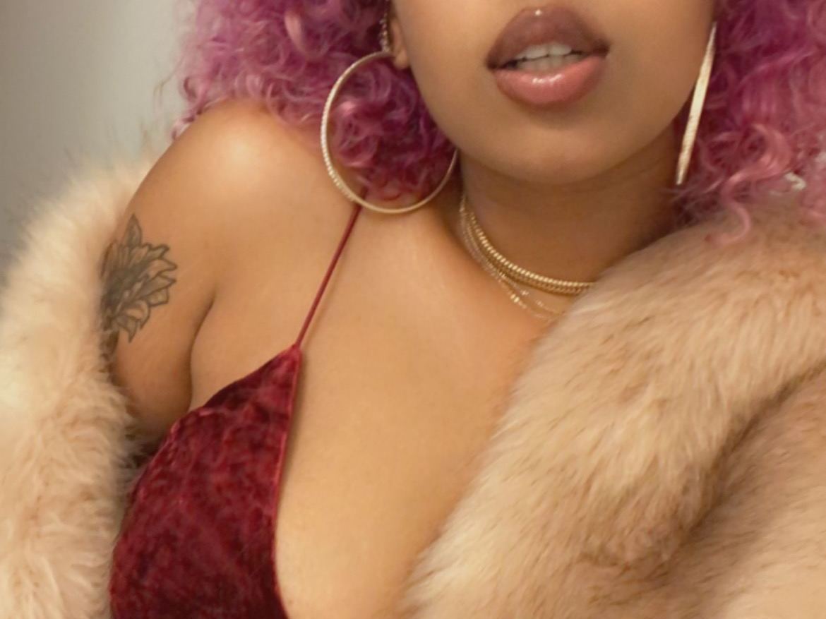 MeghanVanity Profilbild des Cam-Modells 