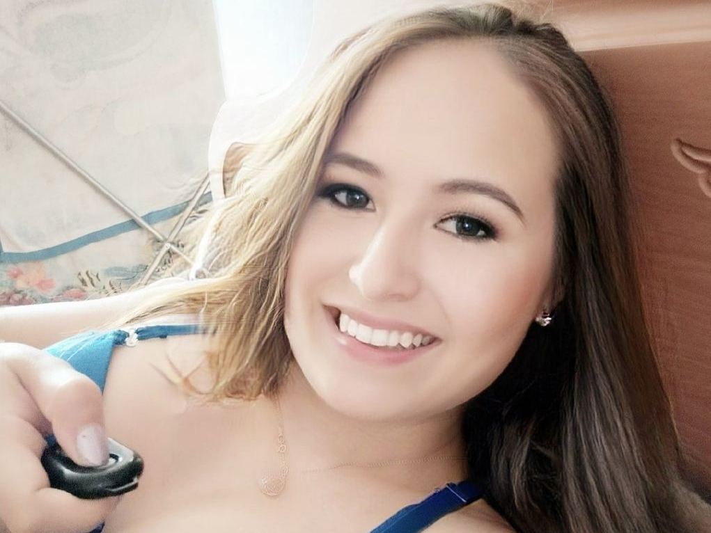 AnyNiks profielfoto van cam model 