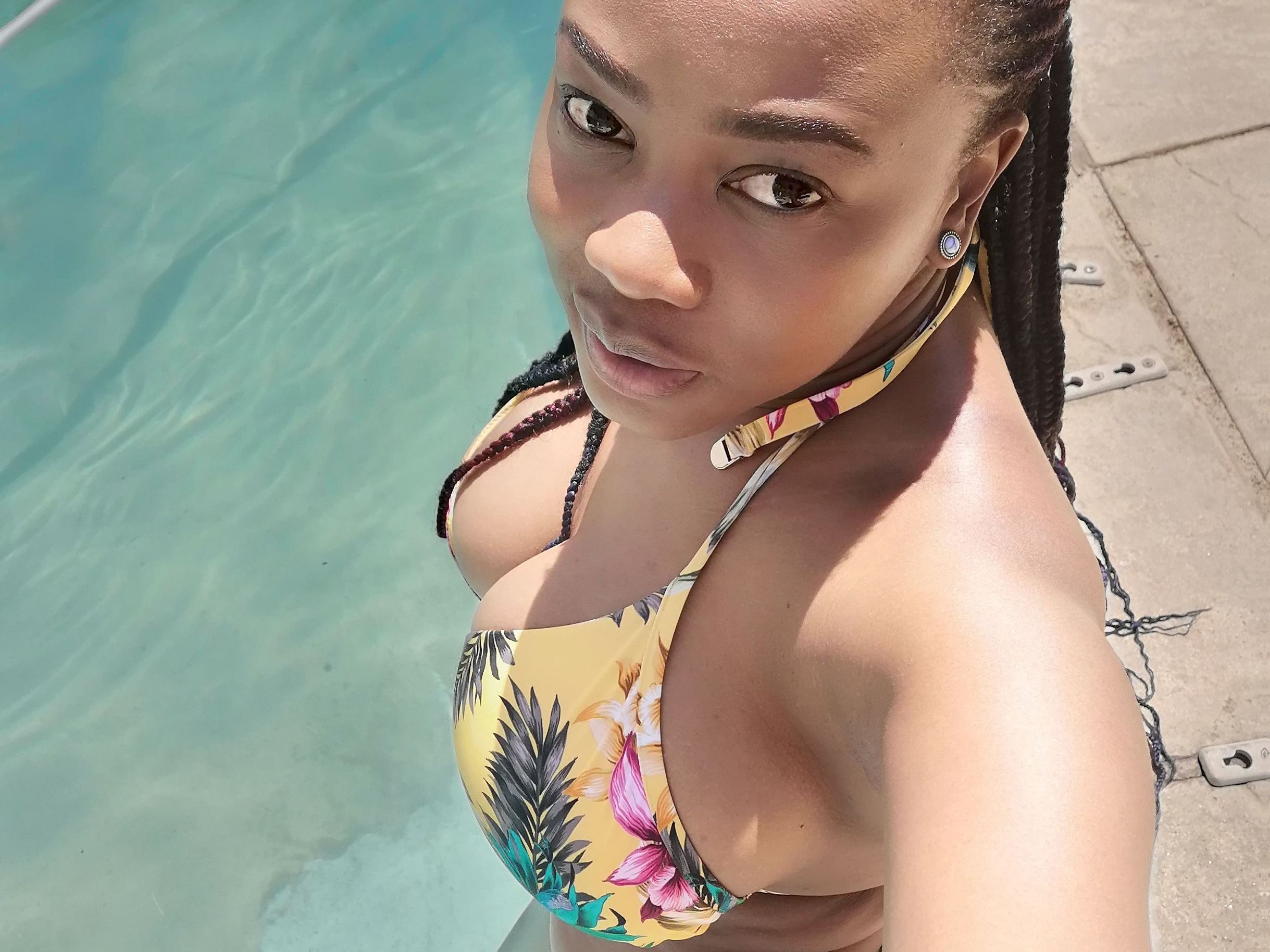 AfricanVoilet profielfoto van cam model 