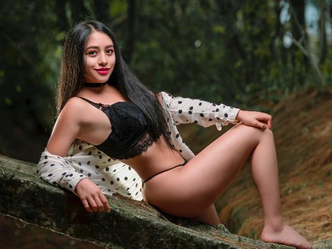 CamileSpiwak immagine del profilo del modello di cam